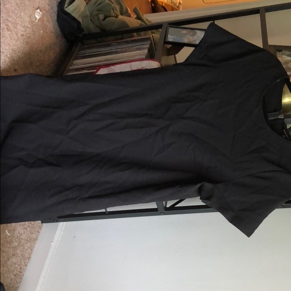 Black short sleeve dress - Picture 1 of 4